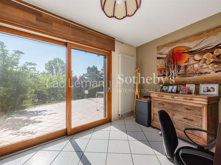 Maison Vétraz-Monthoux - 5 chambres - 286m²
