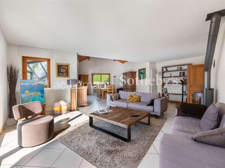 Maison Vétraz-Monthoux - 5 chambres - 286m²