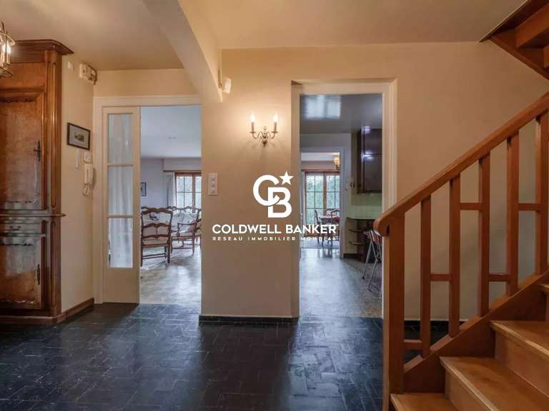 Maison Vétraz-Monthoux - 6 chambres - 300m²