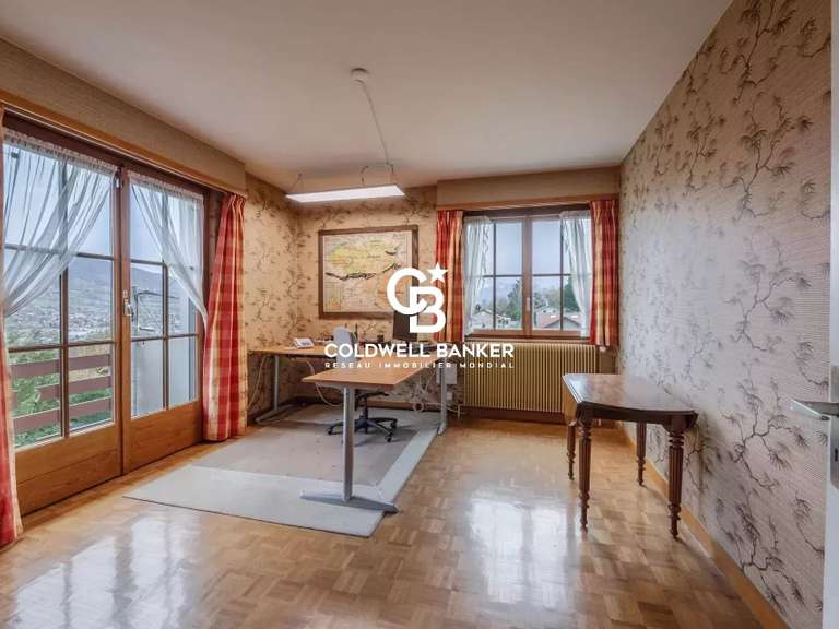 Maison Vétraz-Monthoux - 6 chambres - 300m²