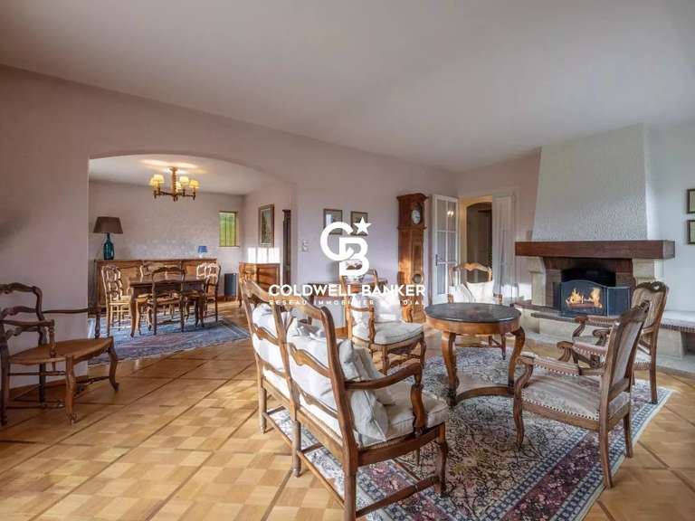 Maison Vétraz-Monthoux - 6 chambres - 300m²