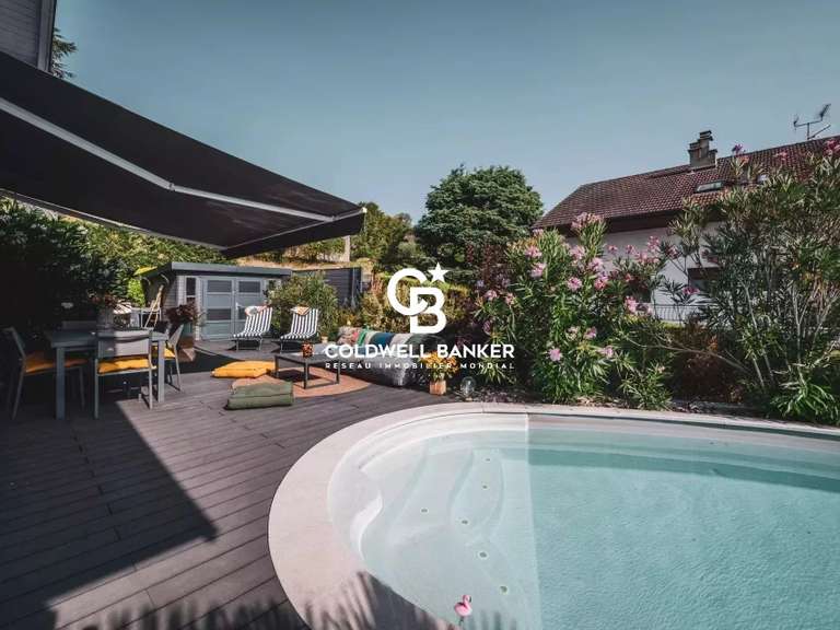 Maison Vétraz-Monthoux - 4 chambres - 179m²