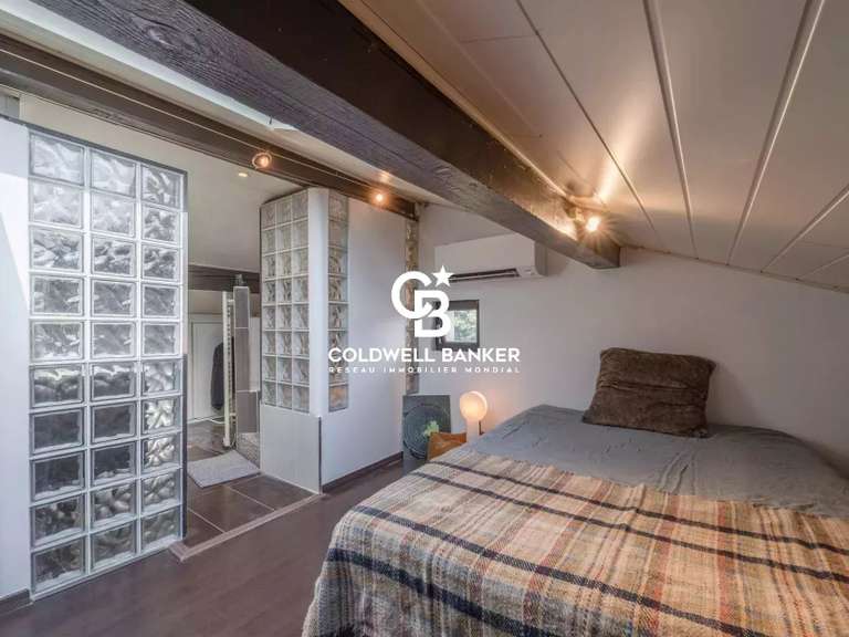 Maison Vétraz-Monthoux - 4 chambres - 179m²