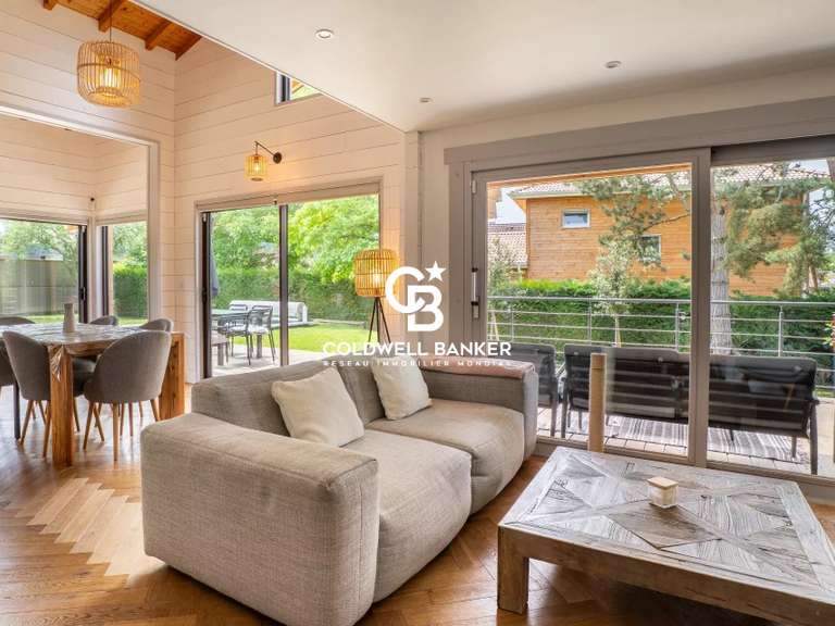 Maison Vétraz-Monthoux - 5 chambres - 170m²