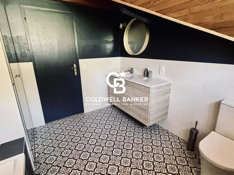Maison Vétraz-Monthoux - 6 chambres - 285m²