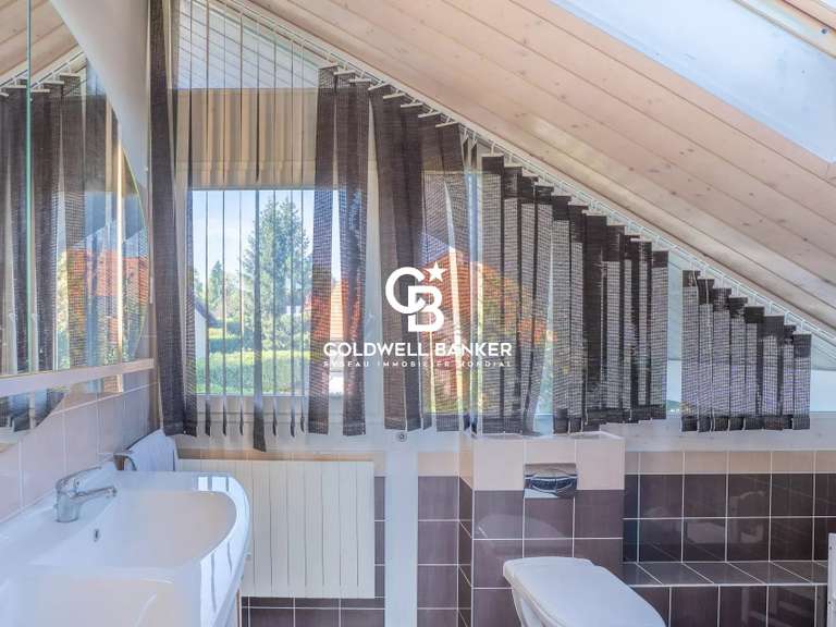 Maison Vétraz-Monthoux - 4 chambres - 200m²