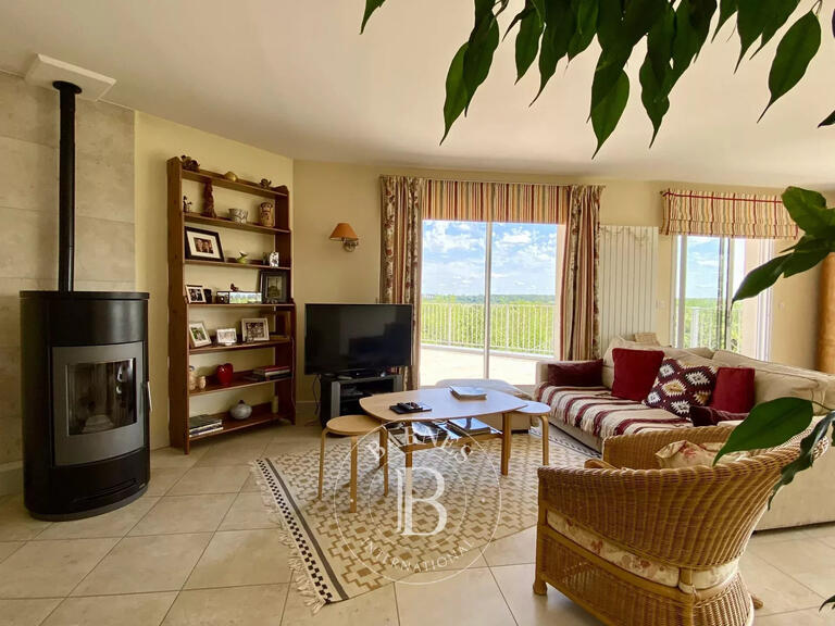 Maison Veuzain-sur-Loire - 6 chambres - 259m²