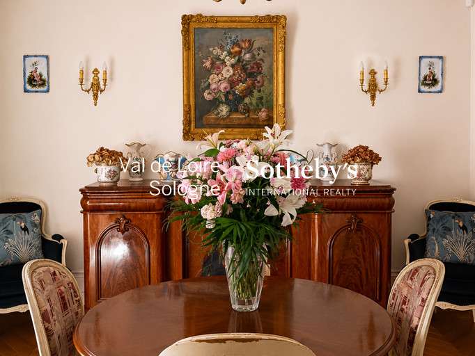 Maison Veuzain-sur-Loire - 6 chambres - 203m²
