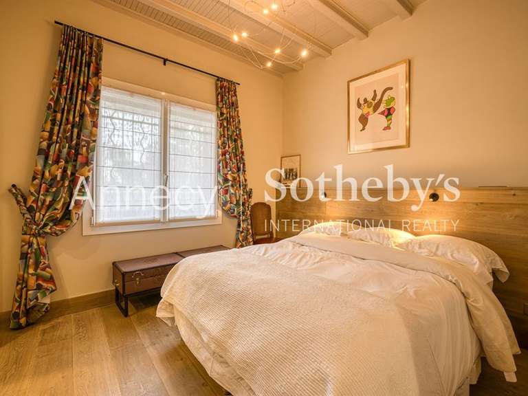 Appartement Veyrier-du-Lac - 4 chambres - 163m²