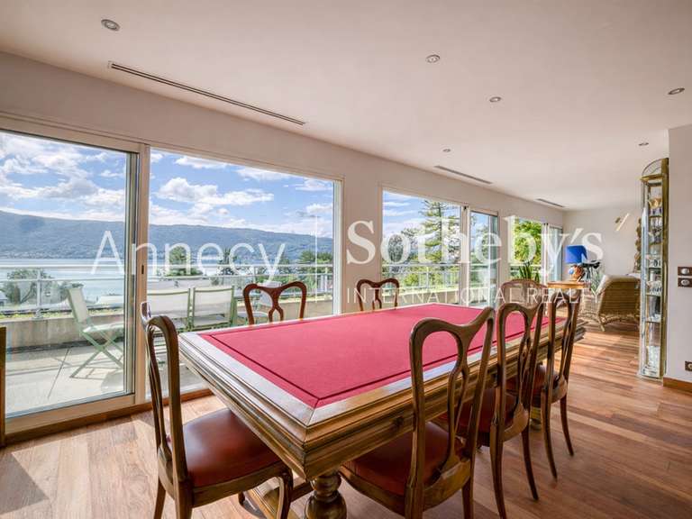 Appartement Veyrier-du-Lac - 4 chambres - 163m²