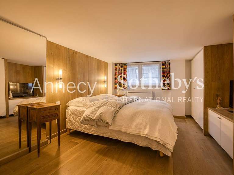 Appartement Veyrier-du-Lac - 4 chambres - 163m²