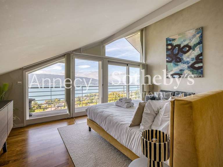 House Veyrier-du-Lac - 4 bedrooms - 178m²