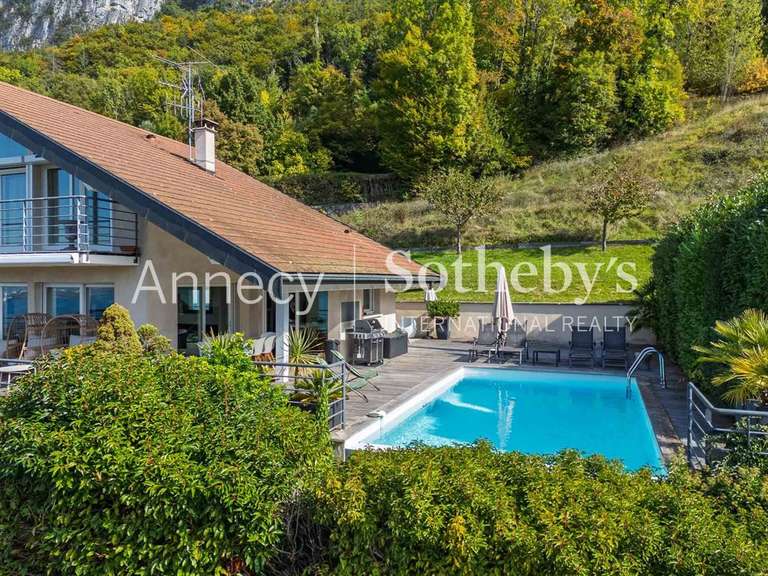 House Veyrier-du-Lac - 4 bedrooms - 178m²