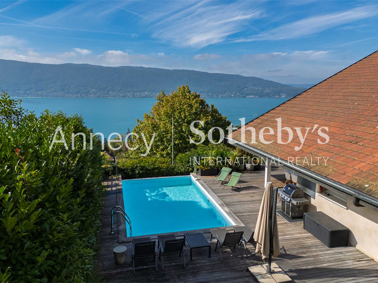 House Veyrier-du-Lac - 4 bedrooms - 178m²