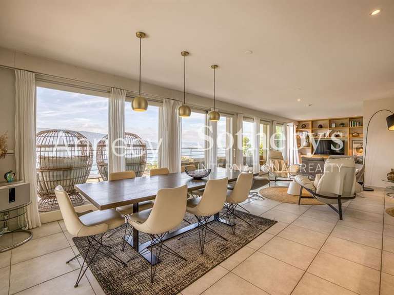 House Veyrier-du-Lac - 4 bedrooms - 178m²