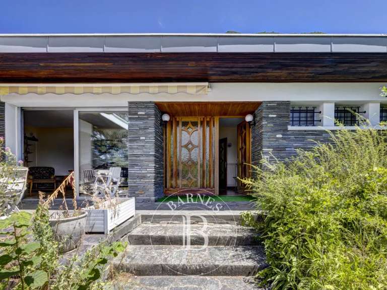 Maison Veyrier-du-Lac - 5 chambres - 260m²