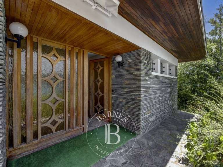 Maison Veyrier-du-Lac - 5 chambres - 260m²