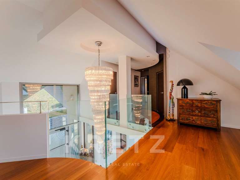 Maison Veyrier-du-Lac - 5 chambres - 442m²