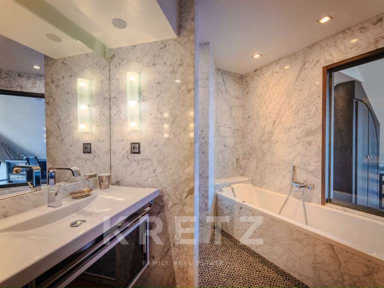 Maison Veyrier-du-Lac - 5 chambres - 442m²