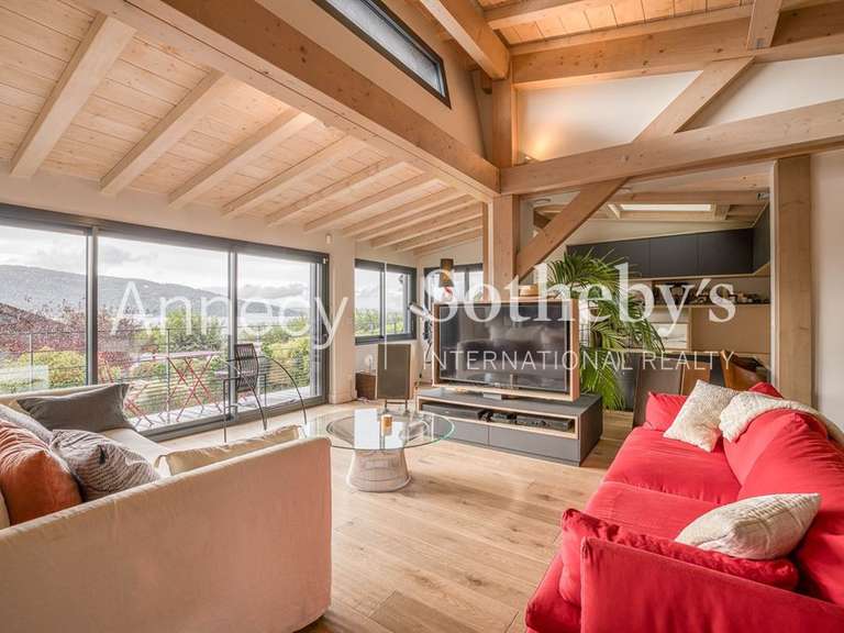 Maison Veyrier-du-Lac - 4 chambres - 199m²