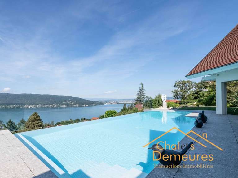 Maison Veyrier-du-Lac - 5 chambres - 600m²