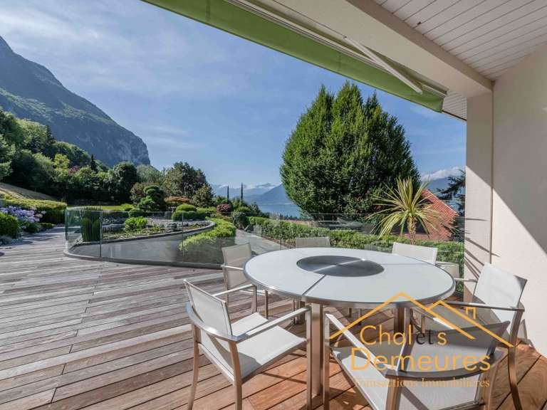 Maison Veyrier-du-Lac - 5 chambres - 600m²