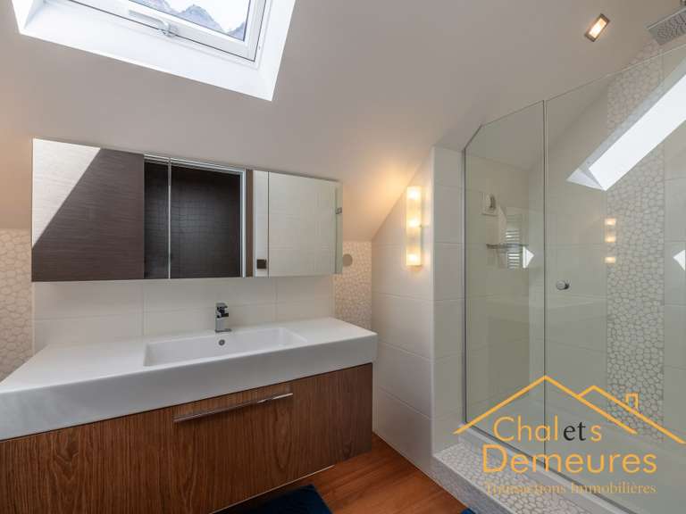 Maison Veyrier-du-Lac - 5 chambres - 600m²
