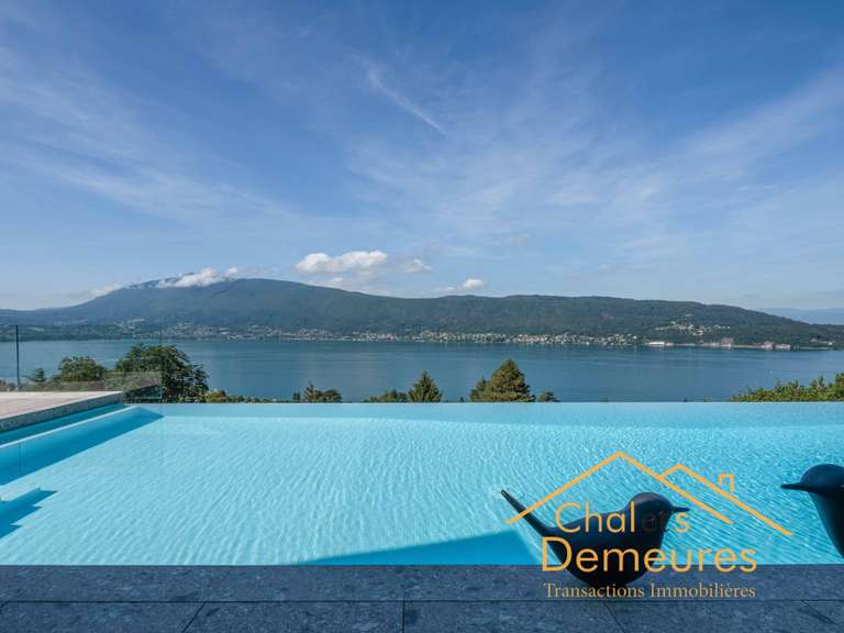 Maison Veyrier-du-Lac - 5 chambres - 600m²