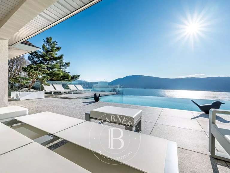 Villa Veyrier-du-Lac - 7 bedrooms - 600m²