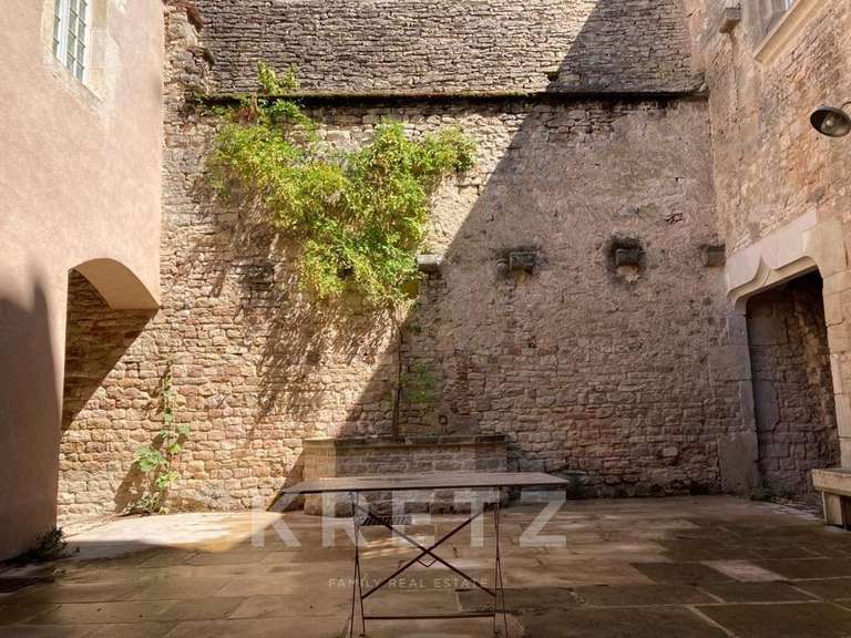 Hôtel particulier Vézelay - 4 chambres - 320m²