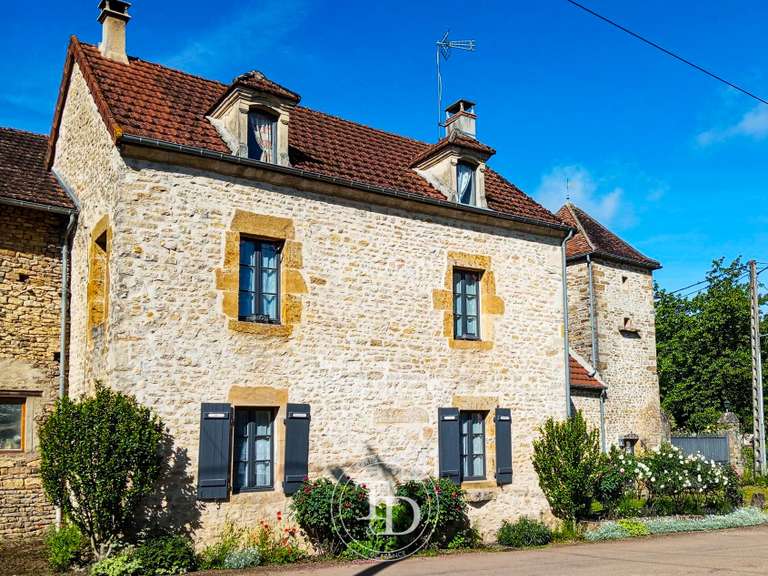 Maison Vézelay - 8 chambres