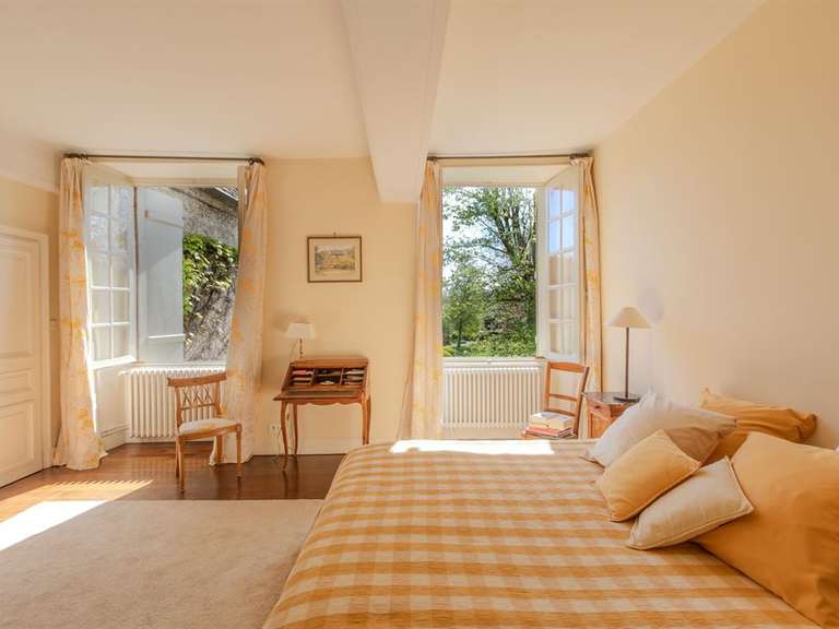 Manoir Vézelay - 8 chambres - 600m²