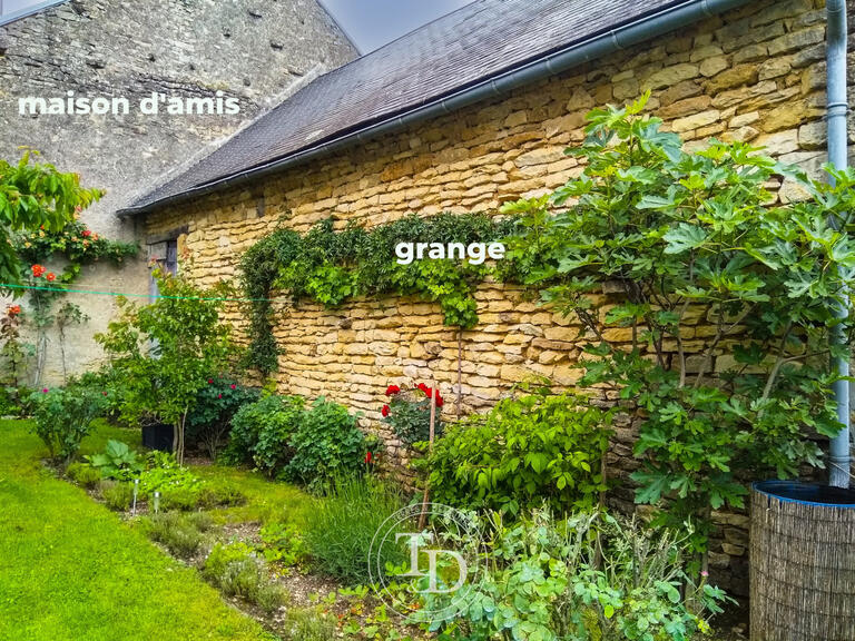 Property Vézelay - 8 bedrooms
