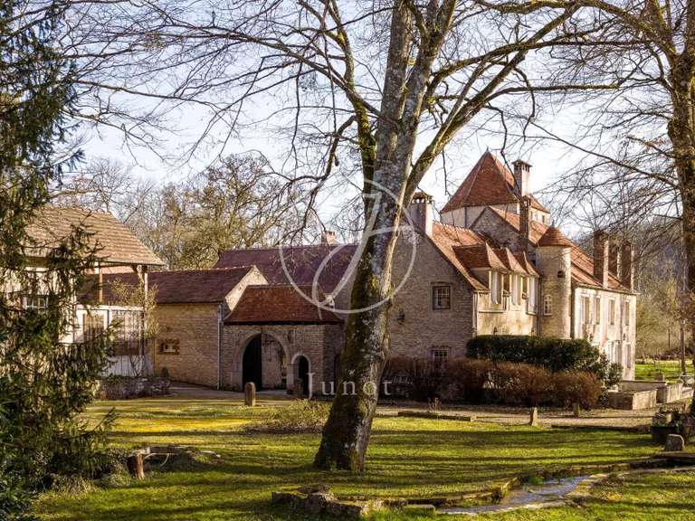 Property Vézelay - 8 bedrooms - 1700m²