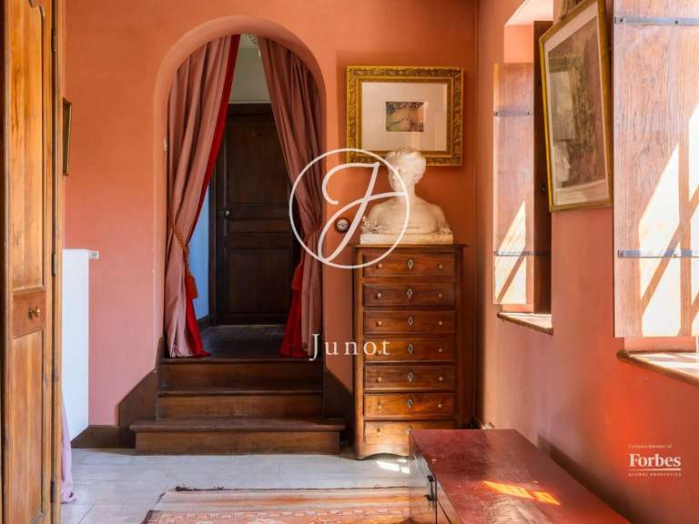 Propriété Vézelay - 8 chambres - 1700m²
