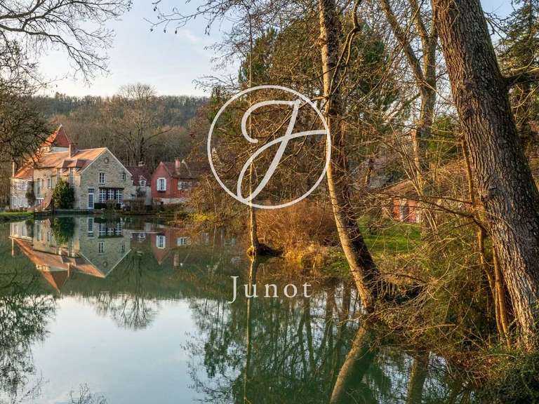 Propriété Vézelay - 8 chambres - 1700m²