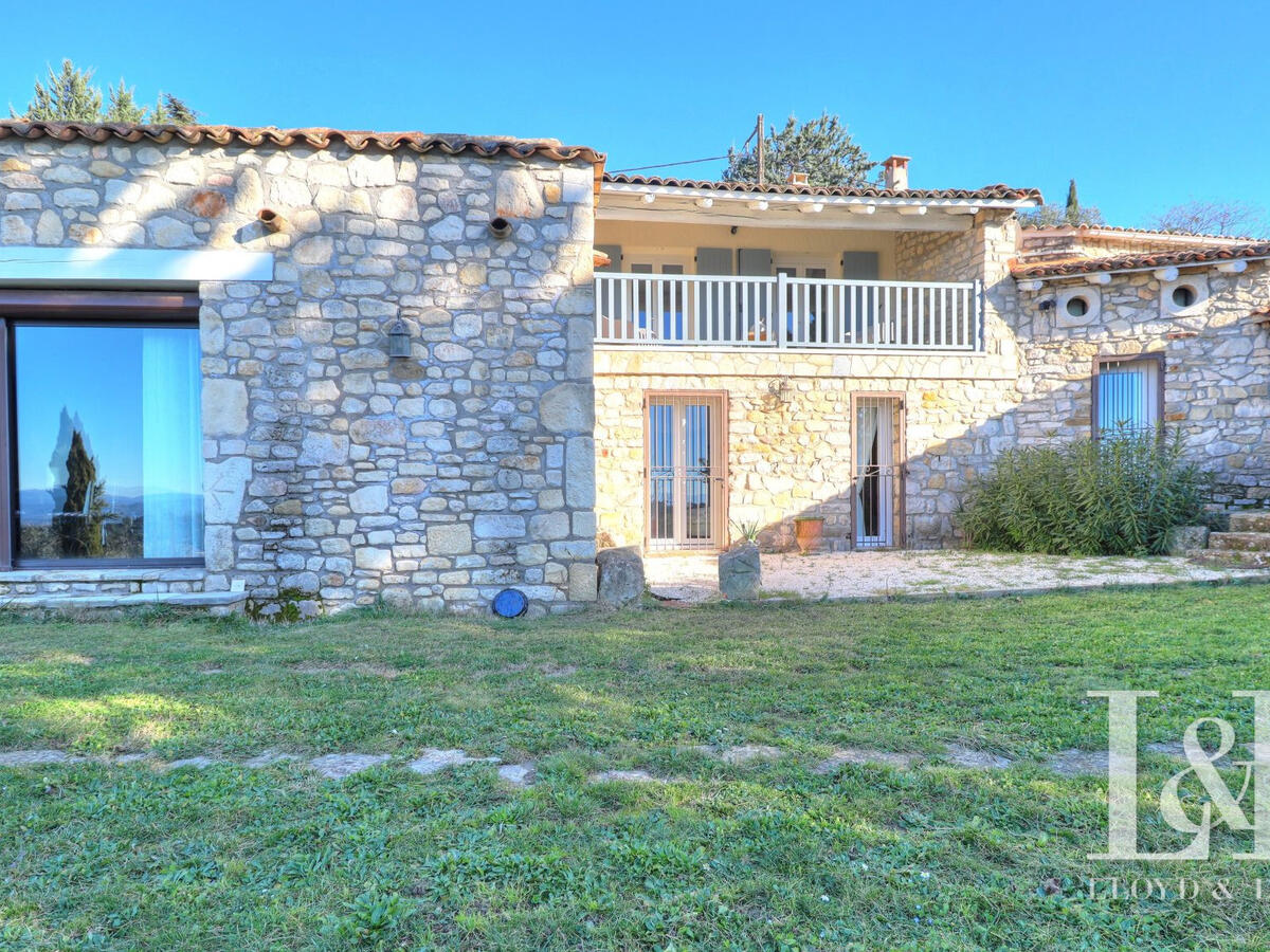 House Vézénobres