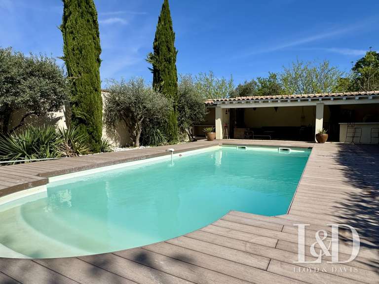 Maison Vézénobres - 5 chambres - 233m²