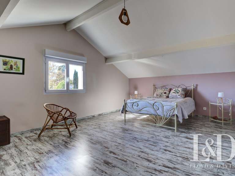 Maison Vézénobres - 6 chambres - 173m²