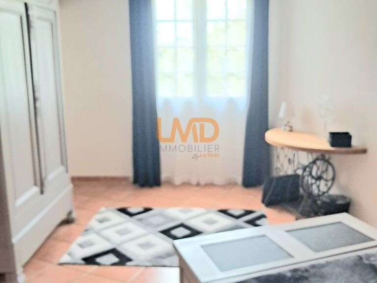 Maison Vézénobres - 3 chambres - 182m²