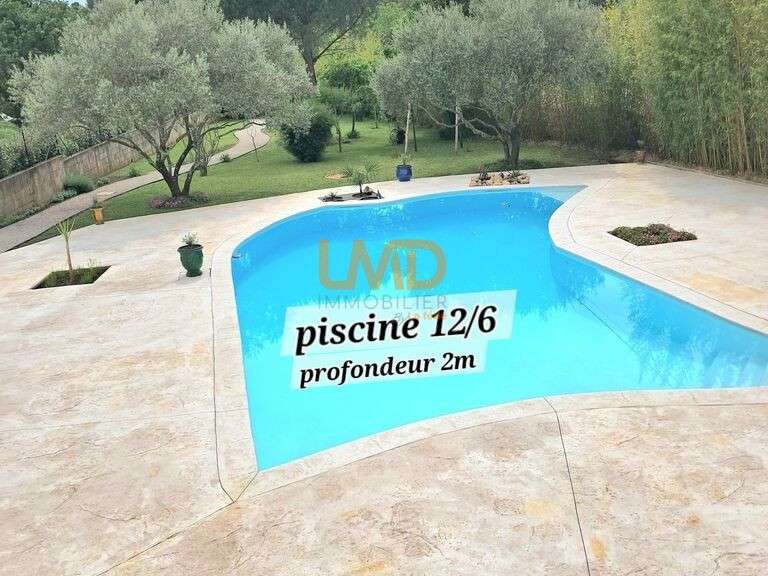 Maison Vézénobres - 3 chambres - 182m²