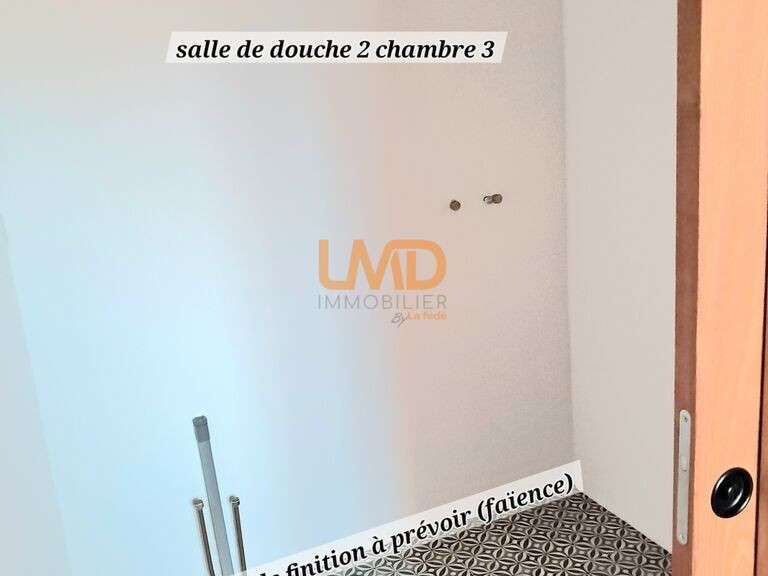 Maison Vézénobres - 3 chambres - 182m²