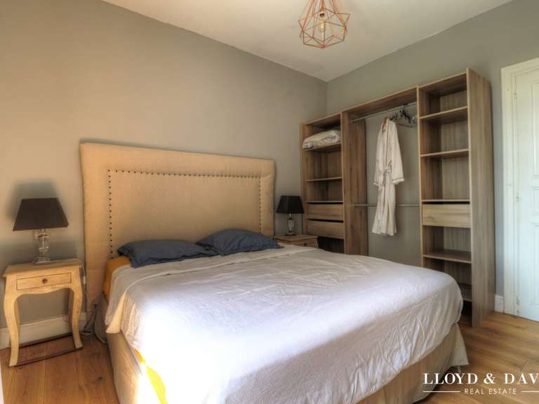 Maison Vézénobres - 5 chambres - 171m²