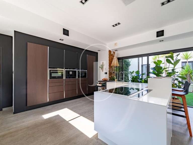 Villa Vézénobres - 4 chambres - 211m²