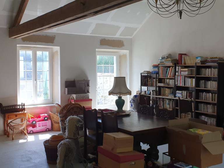 House Vézilly - 8 bedrooms - 454m²