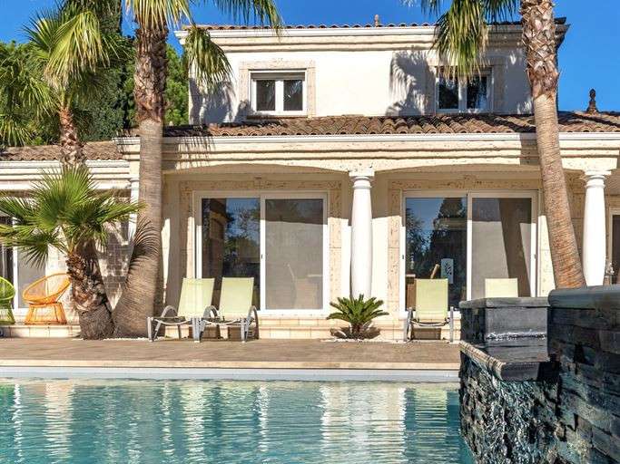 Maison Vias - 5 chambres - 440m²