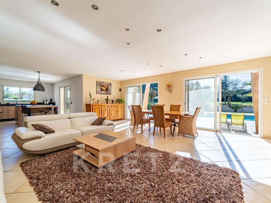 Maison Vias