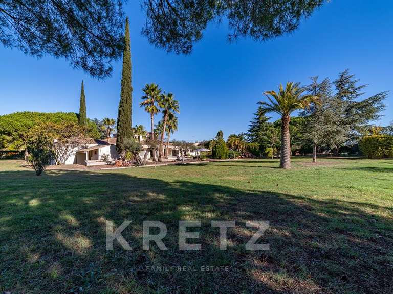 Maison Vias - 5 chambres - 440m²