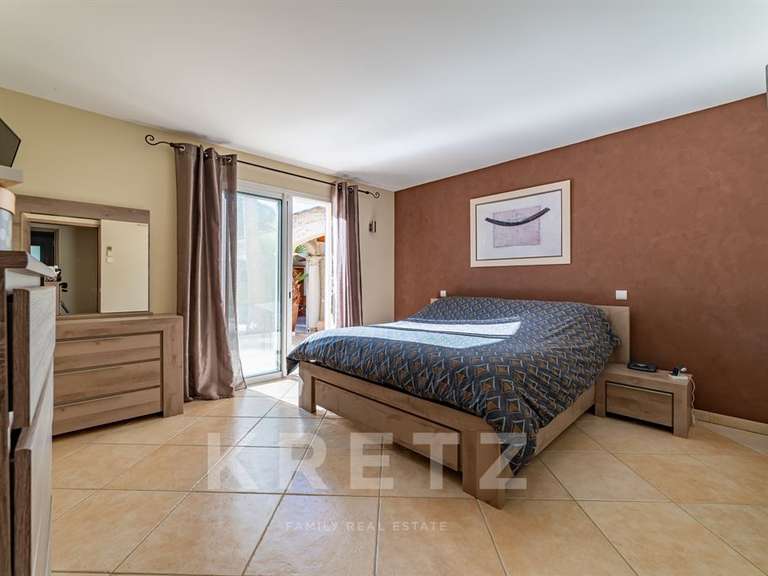 Maison Vias - 5 chambres - 440m²