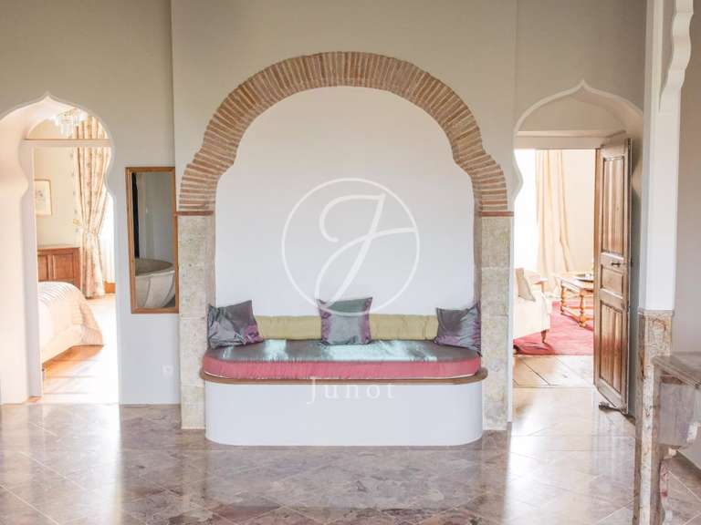 Château Vic-Fezensac - 503m²